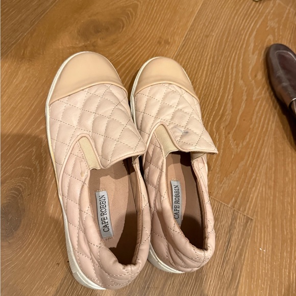 Cape Robbin Shoes - Cape Robbin slip on sneakers